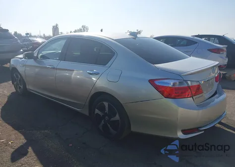 2014 Honda Accord Plug-In Hybrid from USA, damaged, VIN JHMCR5F72EC000851
